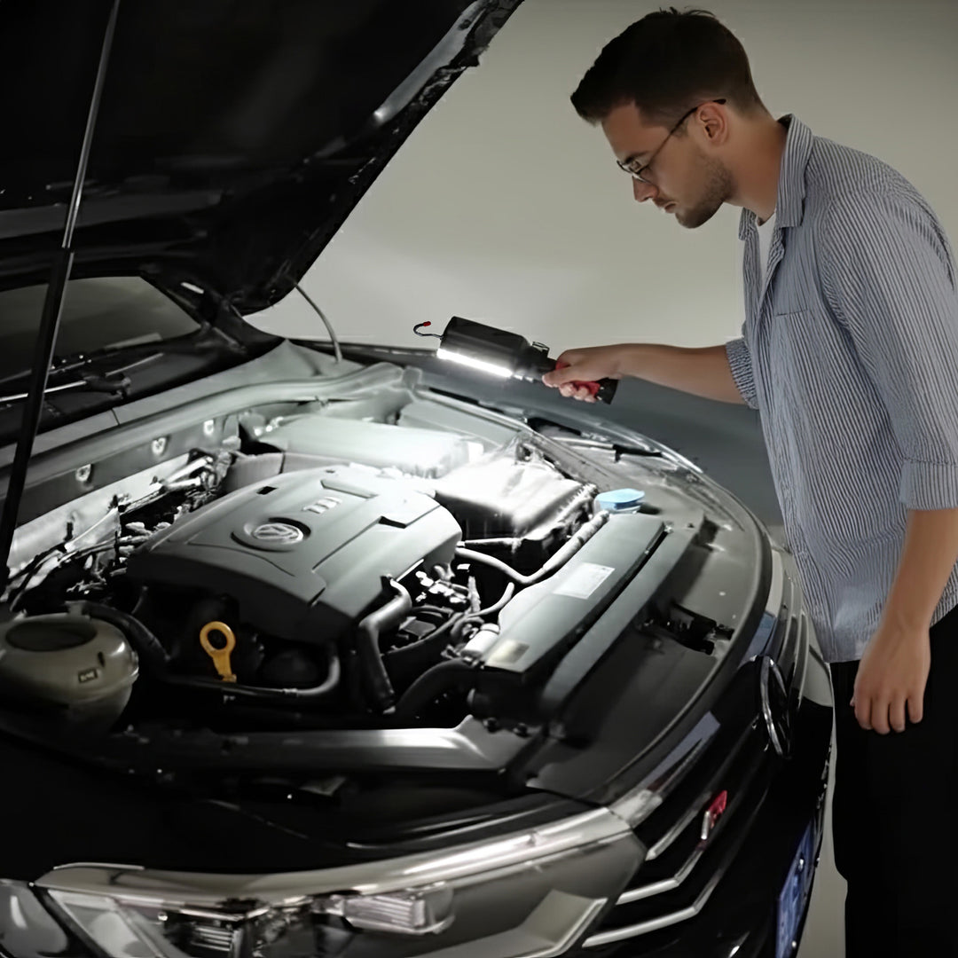 Maclean MCE307 Multifunktionales, Wiederaufladbares COB-Arbeitslicht mit Federklemme, Magnet und Haken 700 Lumen Inspektionslicht Werkstattlampe 360° Drehbar 2x Schaltmodi