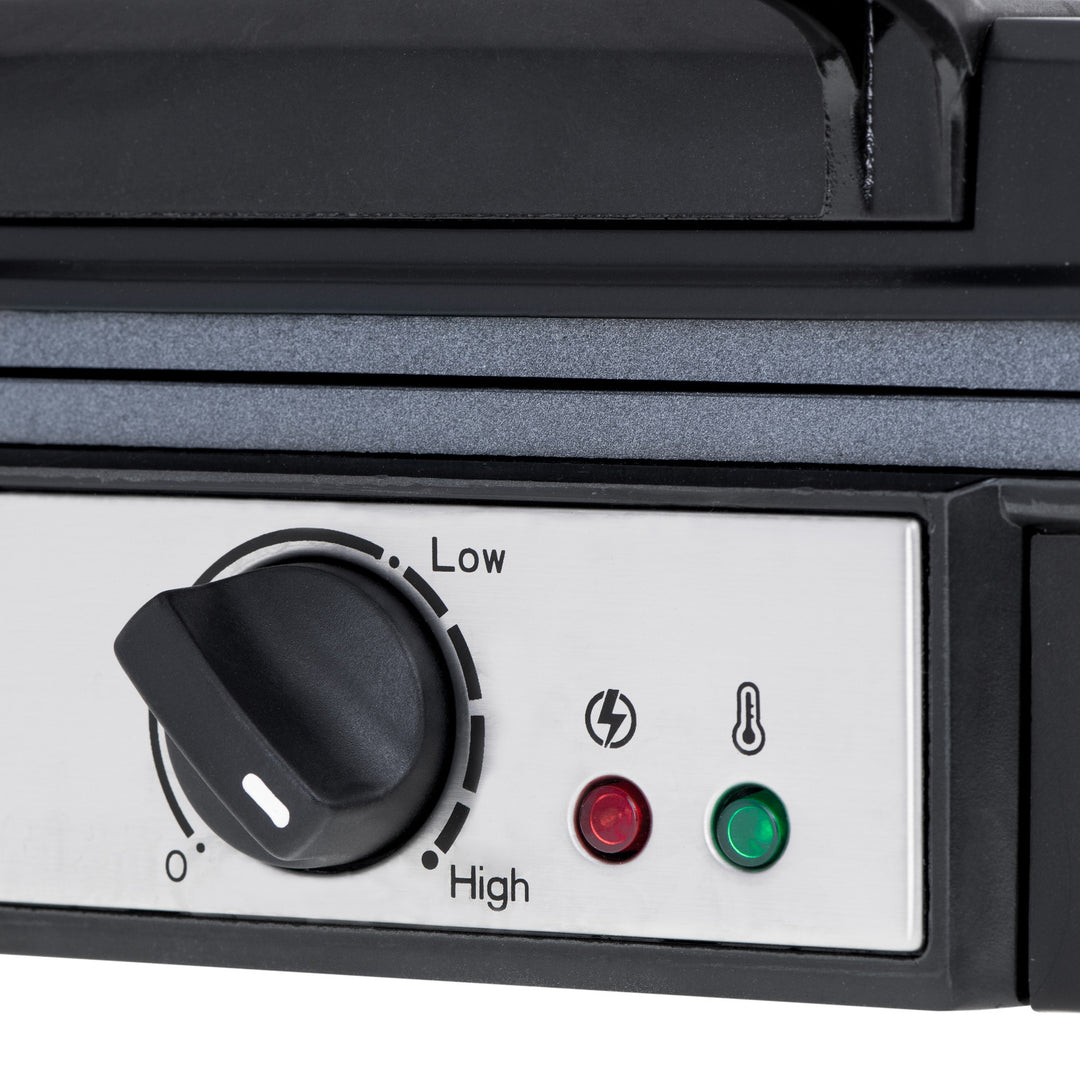 Waffeleisen Adler, für 4 Waffeln, Temperaturregelung, 1800W, AD 3049