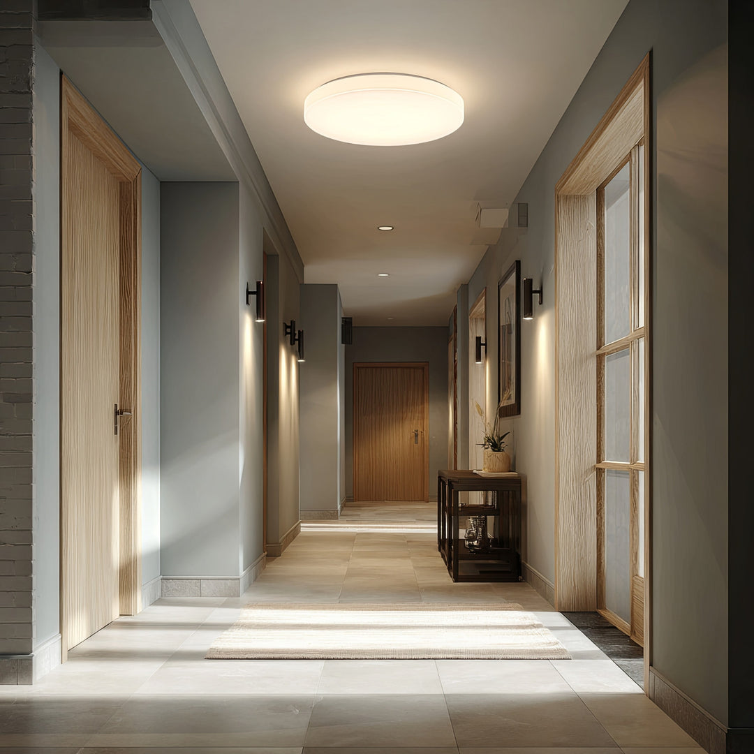 Maclean LED-Sensor-Deckenleuchte, Mikrowellensensor 5,8GHz, 4000K, 12W, 950lm, IP44, MCE347