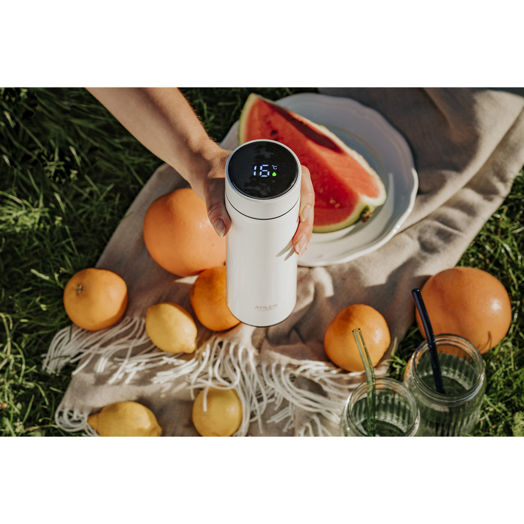 Adler Thermoskanne, LED-Touchdisplay, Fassungsvermögen 473 ml, Farbe Weiß, AD 4506