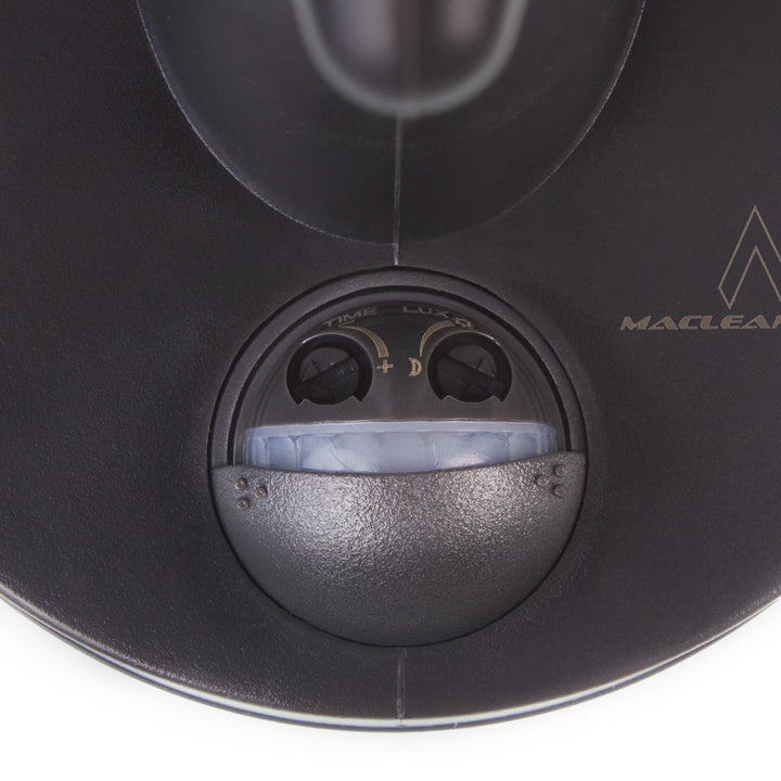 Wandleuchte 1xE27 mit Sensor Maclean, Infrarotsensor, max. Belastung 60W, IP65, schwarz, MCE518 B + LED-Glühbirne E27, 11W 230V Maclean Energy MCE280 WW warmweiß 3000K 1500lm retro edison dekorativ A60