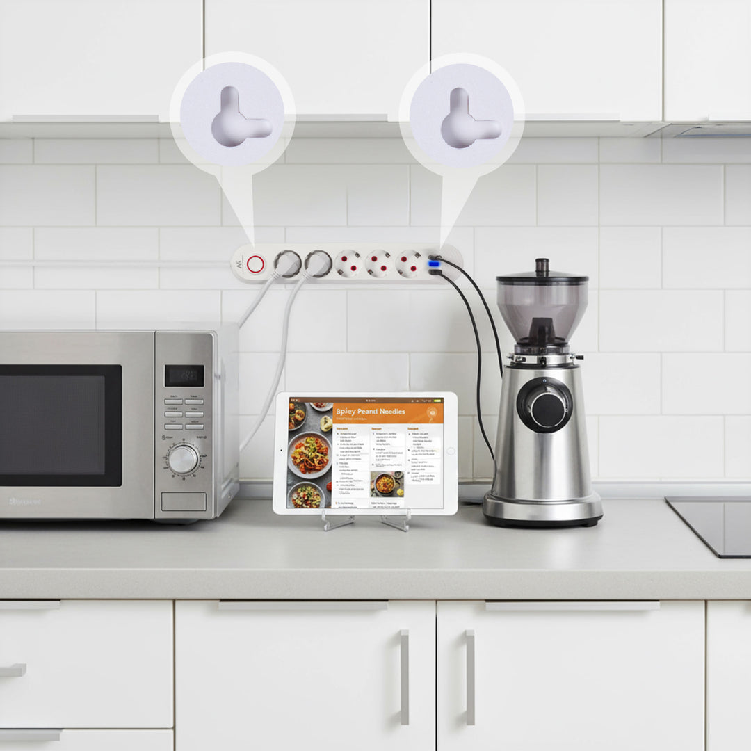 Maclean Steckdosenleiste, 5 Steckdosen-Verlängerungskabel + 3xUSB, 110-240V AC 50/60Hz, 2,1A max 2500W, 1,5m, weiß, MCE395 W