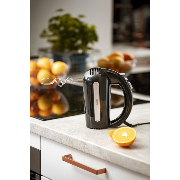 Camry Handmixer, 800 W, 5 Geschwindigkeiten, Turbo-Funktion, schwarz, CR 4218