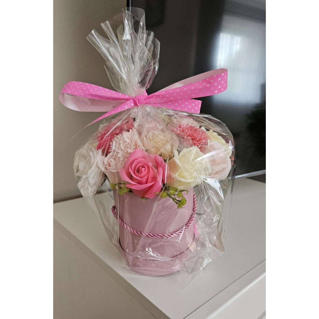 Blumenkasten mit Seifenblumen - Geschenk Seifenrosen, Damich
