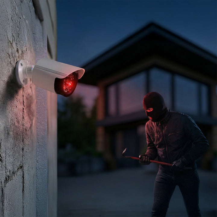 Set mit zwei Attrappen von Röhrenkameras, IR-LEDs, weiß, Stromversorgung 2xAA (nicht im Lieferumfang enthalten), ABS, IR1800 WT