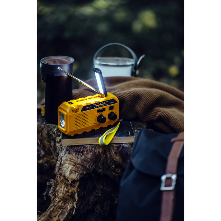 Adler Solarradio, 1200 mAh Akku, Taschenlampe, Handkurbel, AD 1197