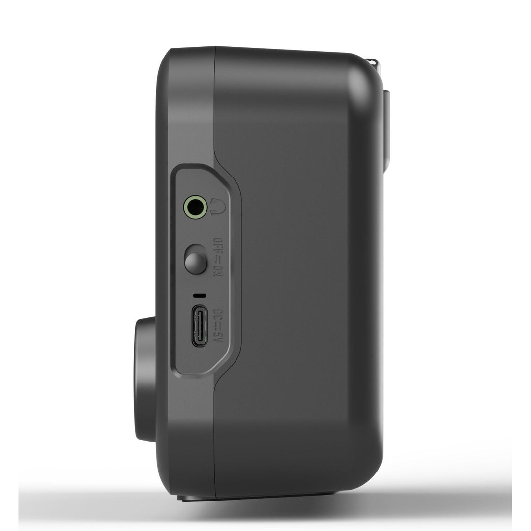 Blaupunkt Portable Radio, DAB+ Digitalradio und UKW-Tuner, Bluetooth, Kopfhörerausgang, 2,4 Zoll Farbdisplay, Uhr- und Weckfunktion, batteriebetrieben und aufladbar über USB-C, DR8BK