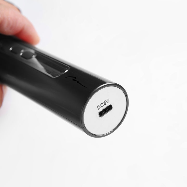 REGENERATING HAIRBRUSH MASSAGER Haar- und Kopfhaut-Massagebürste MT6537