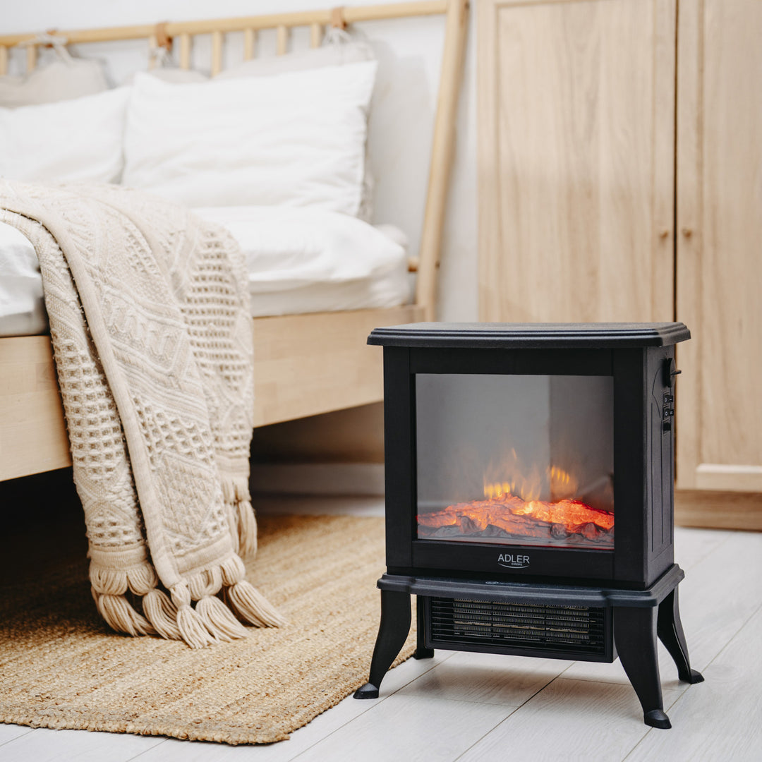 Adler Elektrokamin, 2 Heizstufen, max. Leistung 1800W, Thermostat, 3D-Flammeneffekt, AD 7754