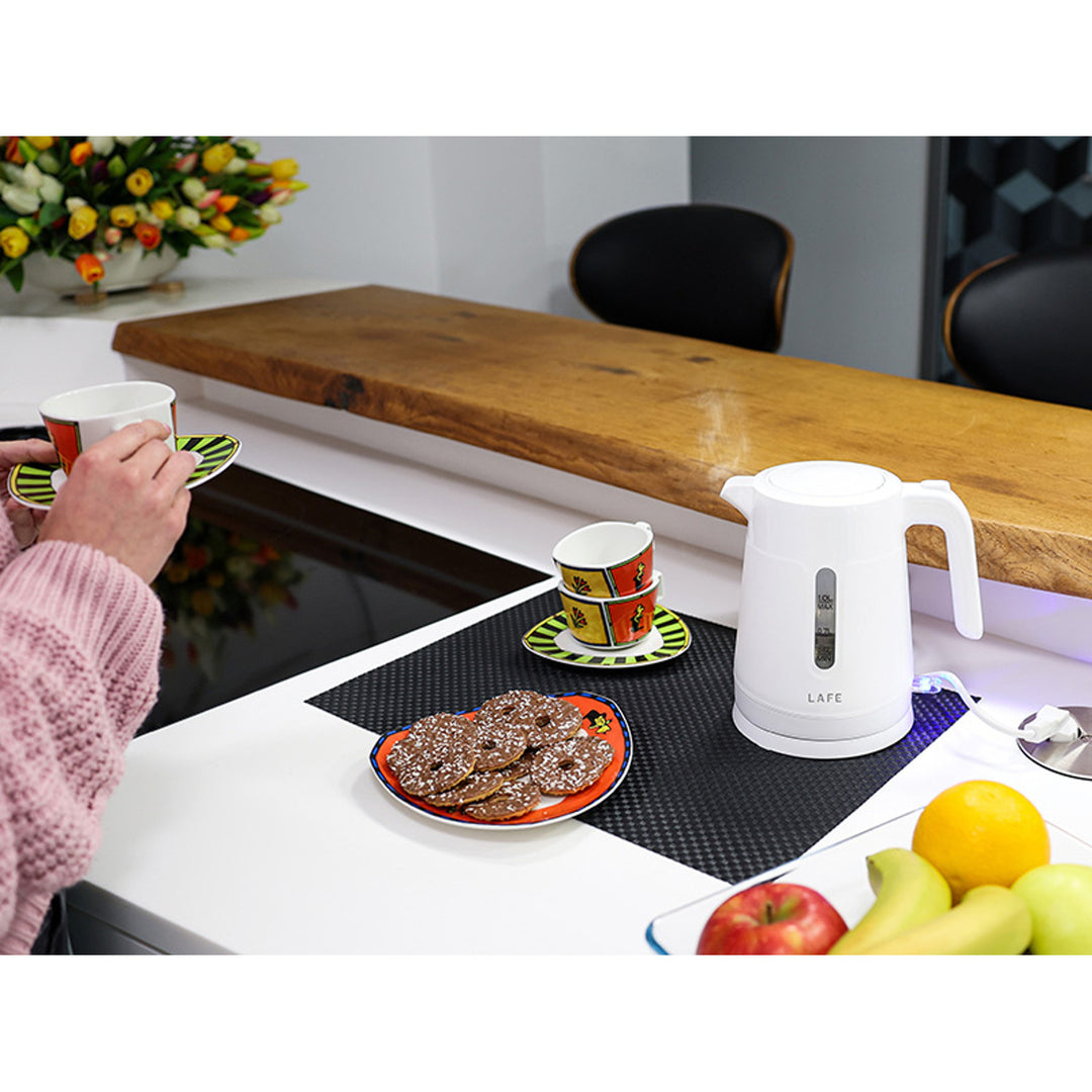 Lafe elektrischer Wasserkocher, Kapazität 1L, Leistung 1500W, weiß, Essential S