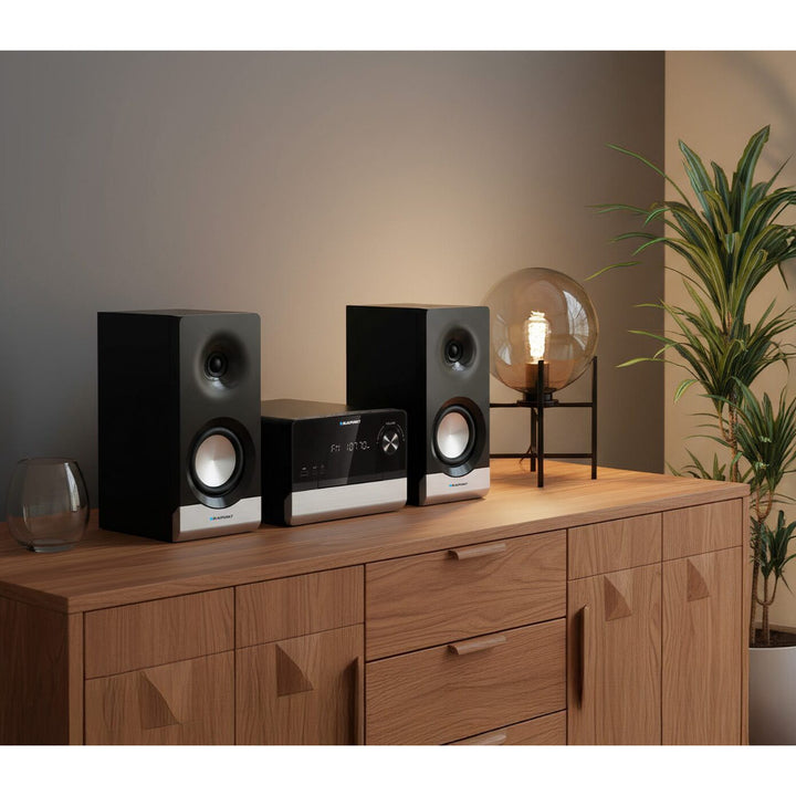 Blaupunkt Mikrofon, CD, USB, FM Radio, Bluetooth, Fernbedienung, Uhr mit Weckfunktion, MS40.2BT
