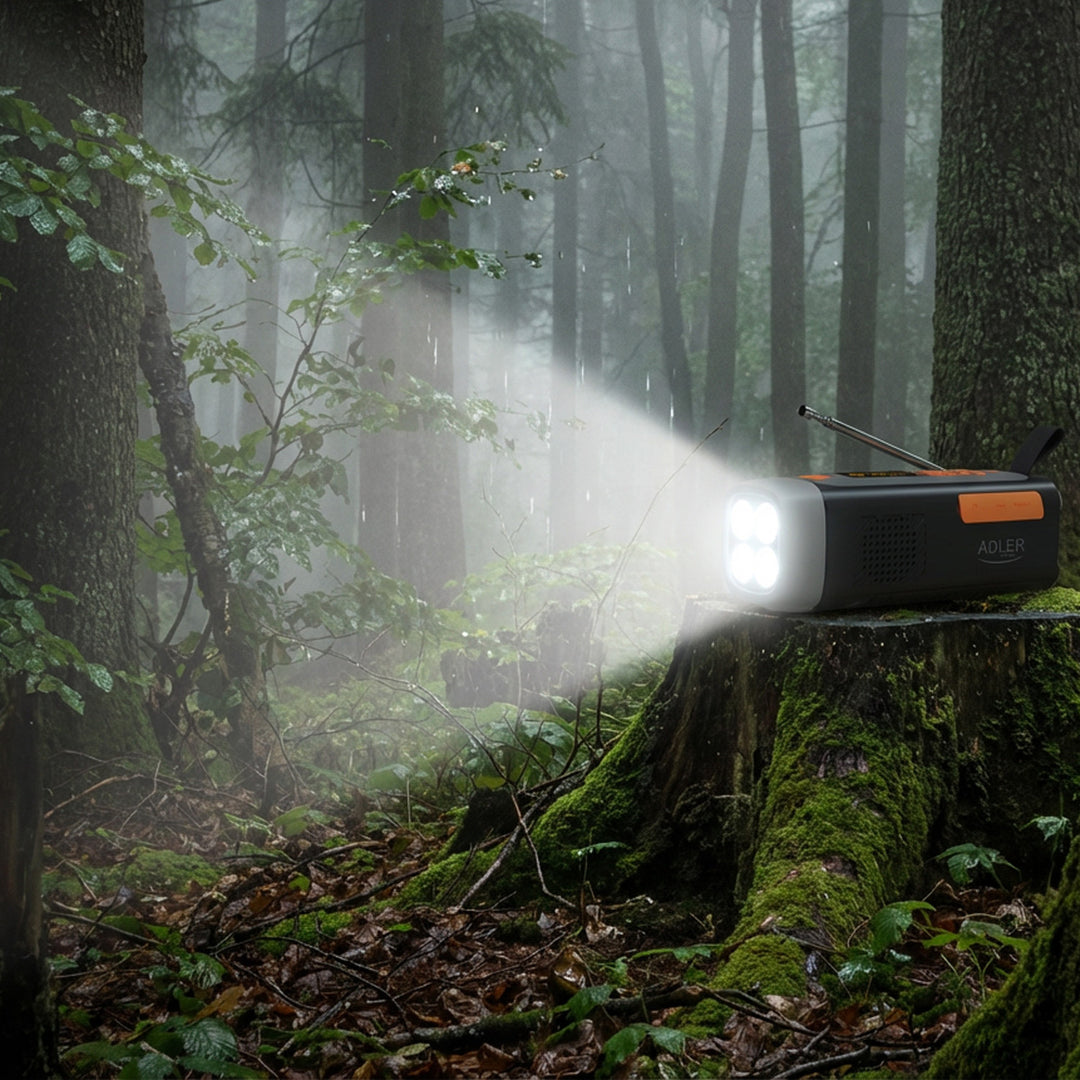 Adler Notfallradio mit Solarpanel, Kurbel und Powerbank, Bluetooth 5.0, 4-W-LED-Taschenlampe, 4500 mAh, AD 1920