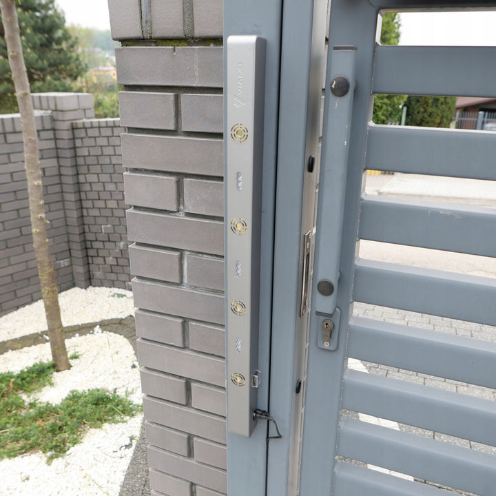 Repellent gegen Nagetiere, Marder, Mäuse, Ratten, Wiesel Viano, drei Stroboskop-Panels, vier Lautsprecher, Long Strob