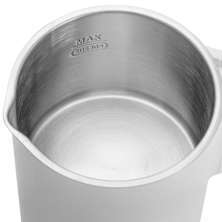 Adler Wasserkocher, Reise-Wasserkocher, doppelwandig, Fassungsvermögen 0,8 l, Leistung max. 650 W, grau, AD 1388