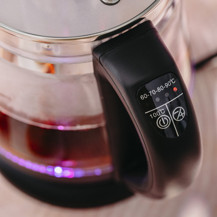 1,5-Liter-Glaswasserkocher mit Teefilter und Temperaturregelung, 2200 W, LED-Anzeige 60–100 °C, Adler AD 1299, schwarz