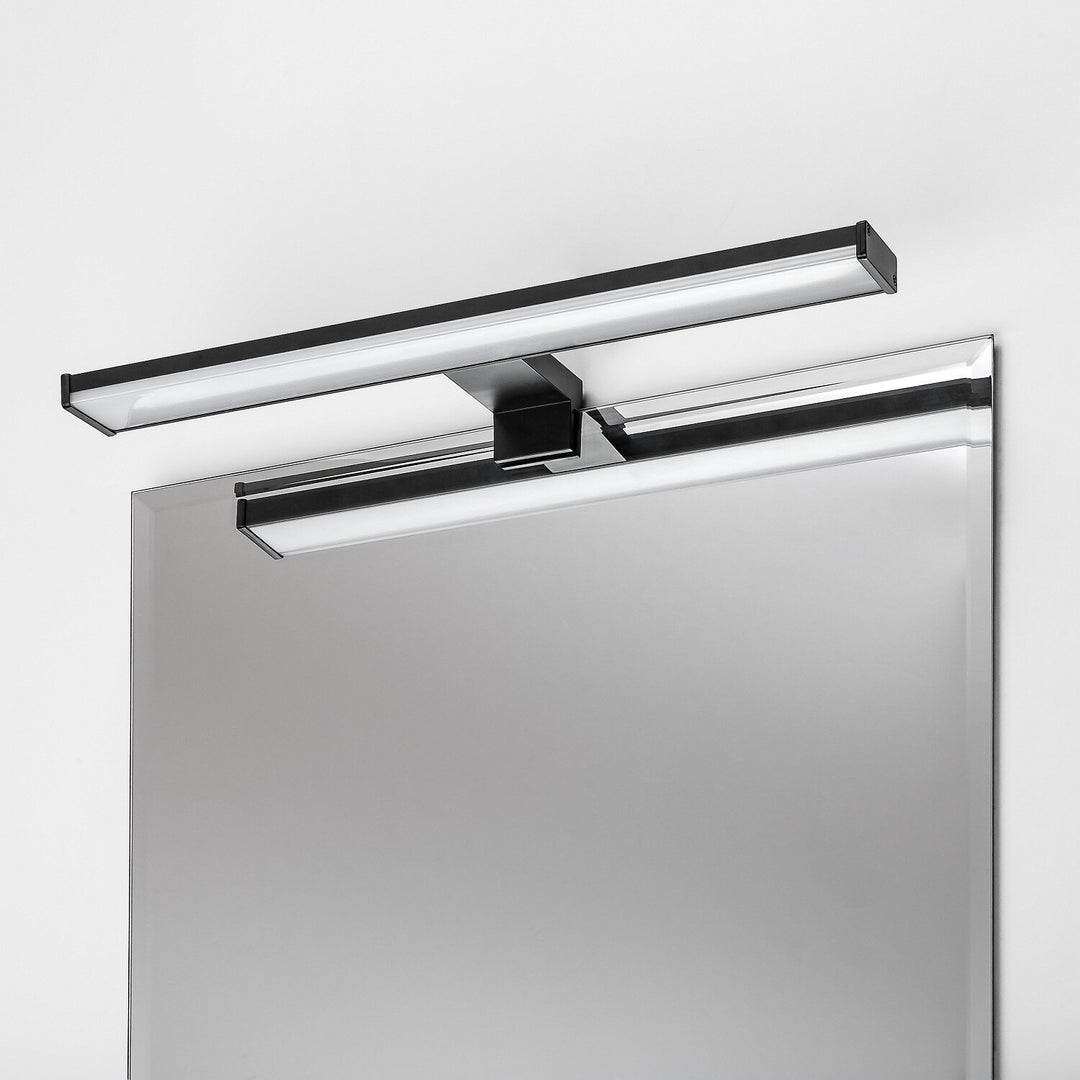 Badezimmer-Wandleuchte, Seyra, LED 8 W, 4000 K, 650 lm, L 40 cm, schwarz, IP44, 75112