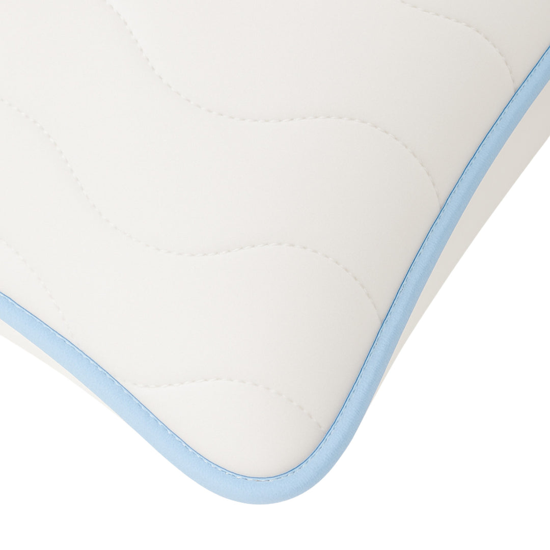 Antiallergische, gesteppte Winterbettdecke 200 x 200 cm + 2 Kissen von ProSleep