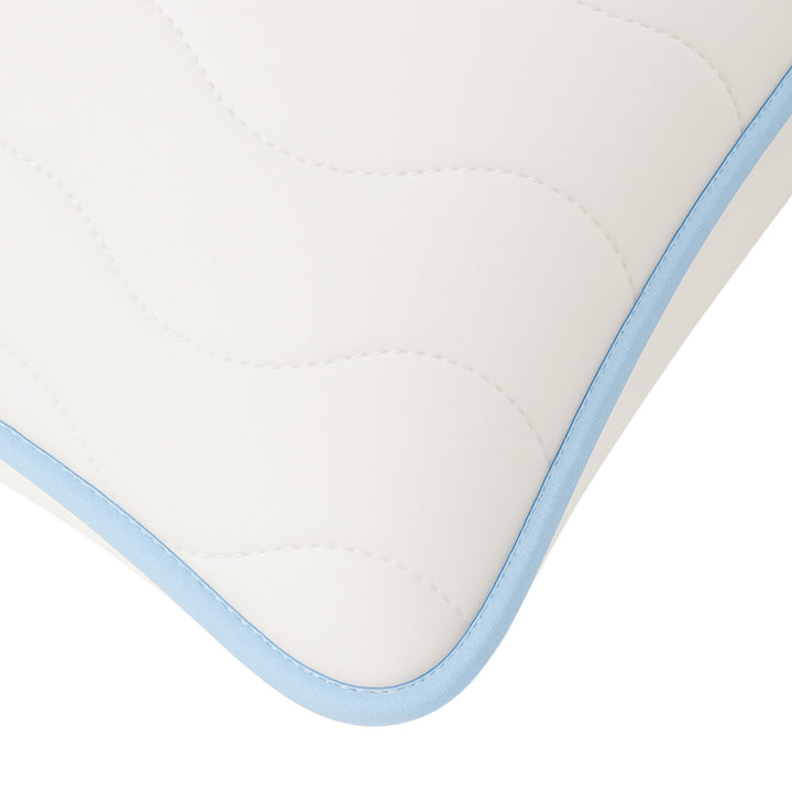 Antiallergische, gesteppte Winterbettdecke 200 x 200 cm + 2 Kissen von ProSleep