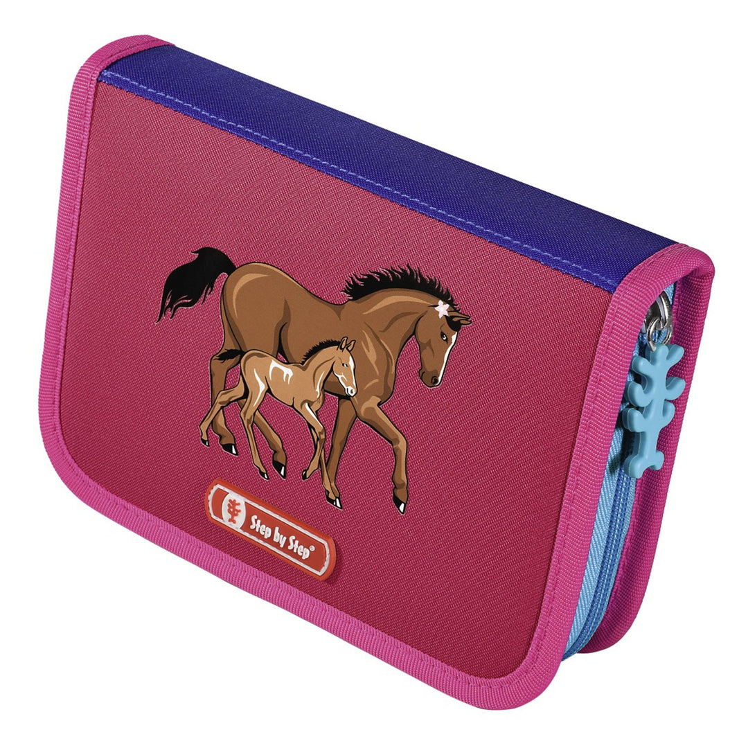 Ein 4-teiliger Set: Rucksack, Schuhbeutel, Mäppchen mit Zubehör, Toobox