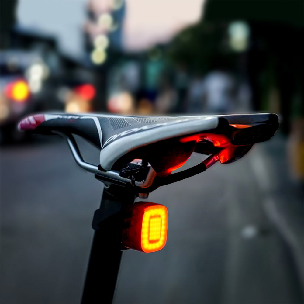 Fahrradlampe hinten USB AUTO STOP Dämmerungssensor Maclean Energy MCE355 COB LED max. 125lm acu 450mAh