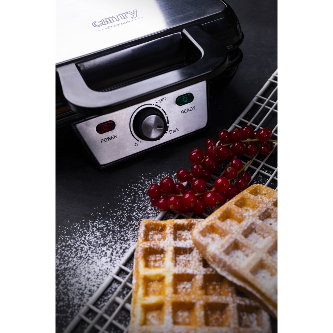 Der Camry CR 3046 1600W Waffeleisen backt 2 XXL Waffeln gleichzeitig