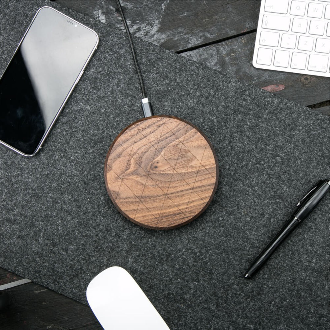 Circle Kabellose Qi Ladestation aus Holz max 15W Ladegerät Qi-Ladesystem Induktionsladegerät Holzgehäuse Inklusive 1m USB-Kabel (Walnuss)