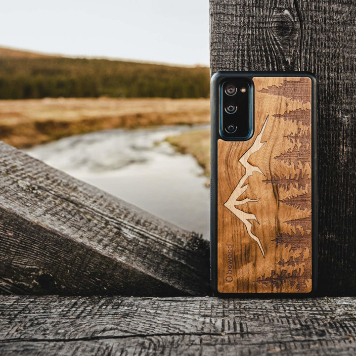 HOLZETUI IPHONE 13 TOP IMBUIA HOHE QUALITÄT