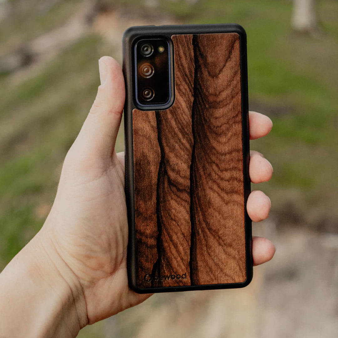 HOLZETUI IPHONE 13 MINI ZIRICOTE HOHE QUALITÄT