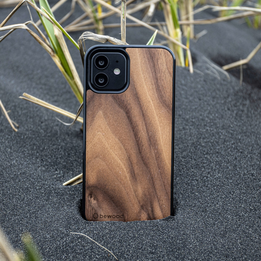 HOLZETUI IPHONE 13 PRO MAX AMERIKANISCHER WALNUSS