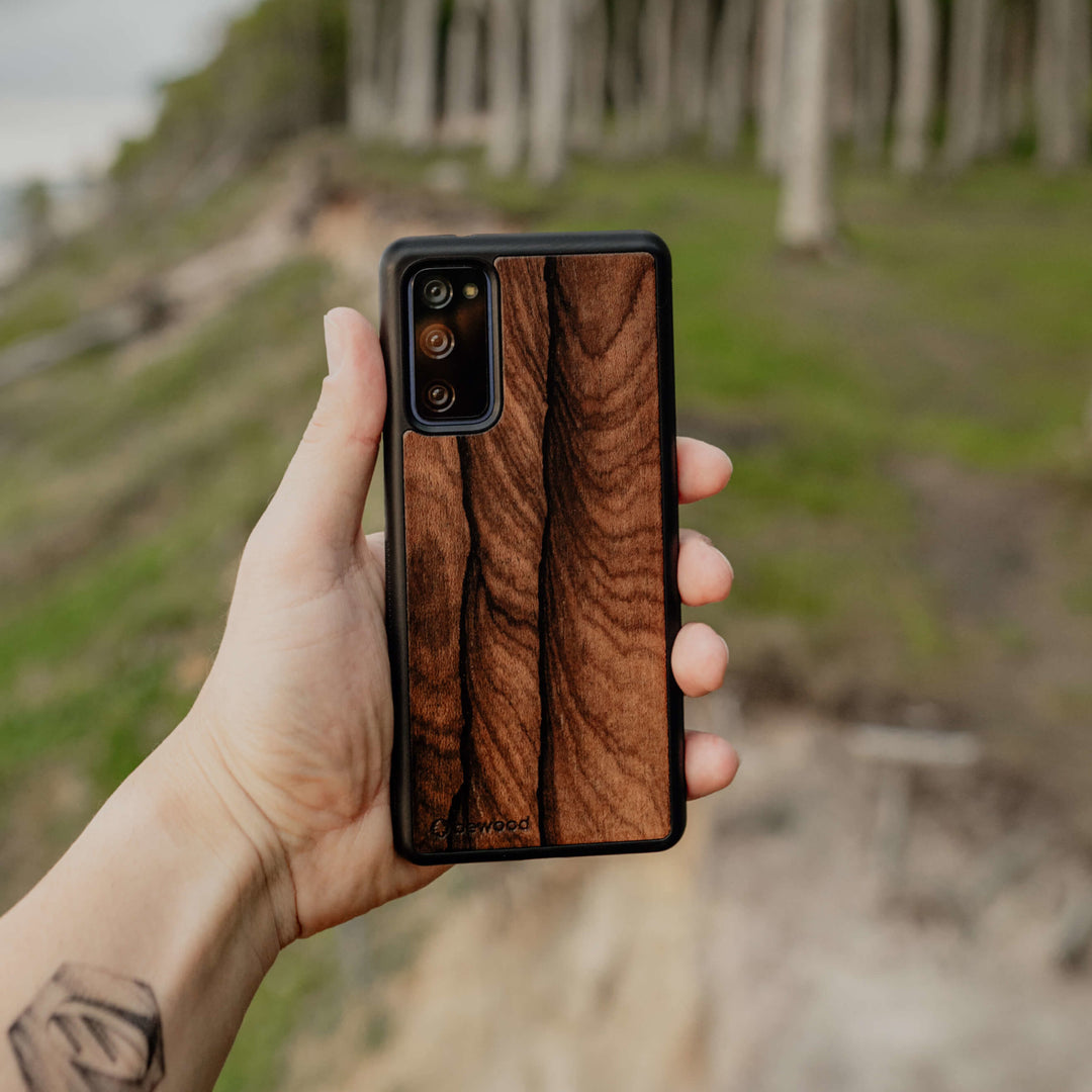 HOLZETUI IPHONE 12 MINI ZIRICOTE HOHE QUALITÄT