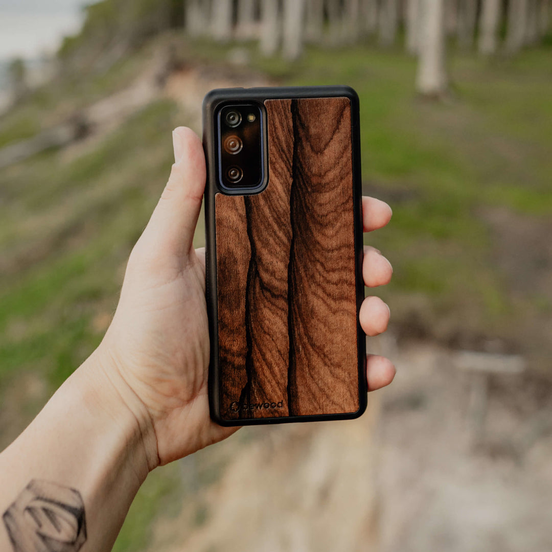 HOLZETUI IPHONE 12 PRO MAX ZIRICOTE HOHE QUALITÄT