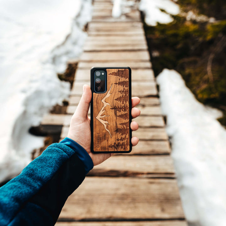 HOLZETUI IPHONE 12 PRO MAX IMBUIA BERGE HOHE QUALITÄT