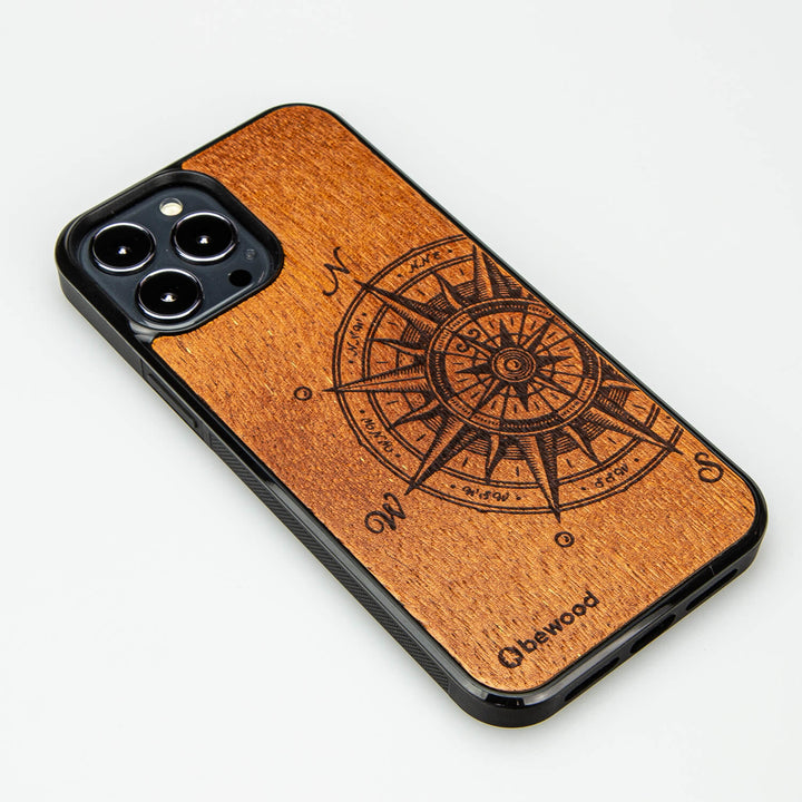 HOLZETUI IPHONE 13 PRO MAX TRAVELER MERBAU HOHE QUALITÄT