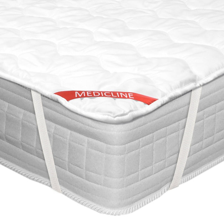 Medicline Premium Matratzenschutzbezug Matratzenschoner Matratzenbezug Matratzenschutz mit Faden Gesteppt Antiallergisch und Hygienisch Waschbar bis 30 Grad (160x200cm / Gewicht: 300 g/m2)