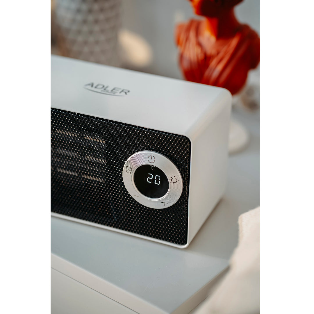 Adler Europe AD 7746 Heizlüfter aus Keramik mit LCD-Display, Timer 1-8 Stunden, Temperaturregulierung 10-49°C, Zwei Heizstufen: 700W, 1000W, Automatische